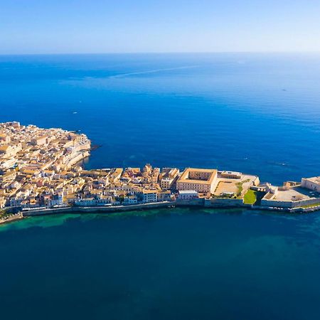 Villa Nisa Apartment Sea View Fontane Bianche Zewnętrze zdjęcie